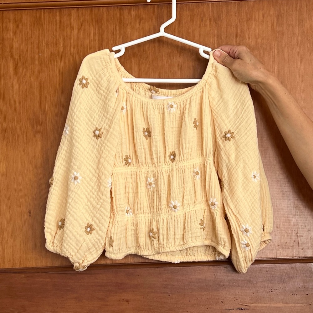 Zara Yellow Daisy Top